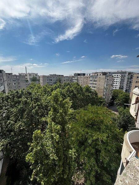 Berceni, Aparatorii Patriei, 2 min. metrou
