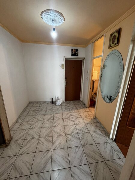 Berceni, Aparatorii Patriei, 2 min. metrou